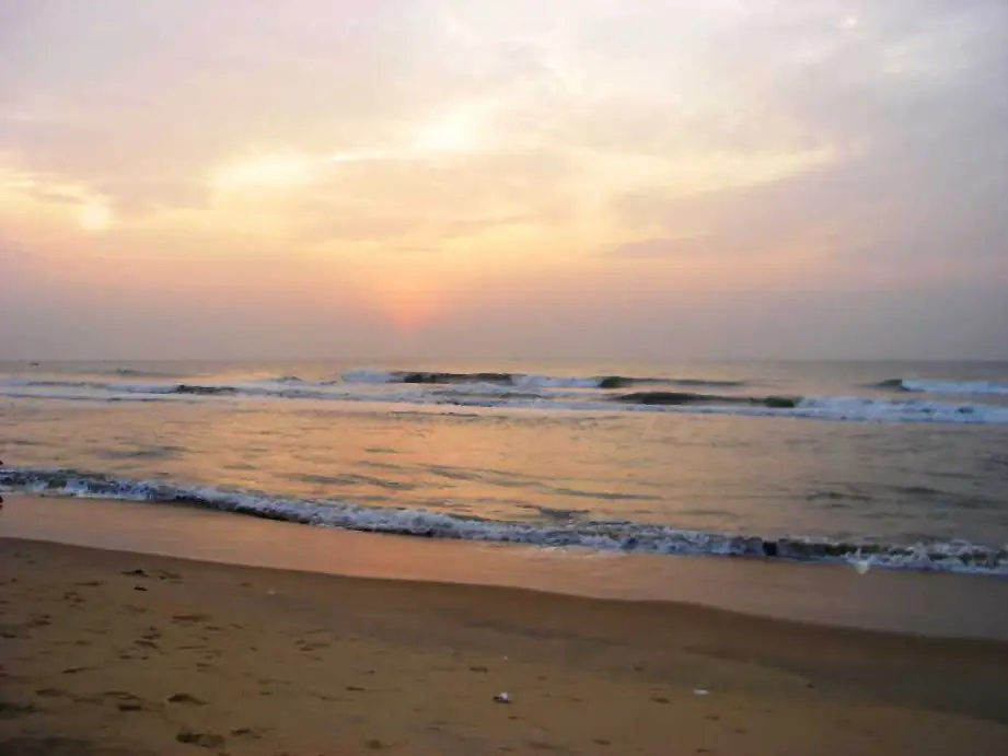 Akkarai Beach